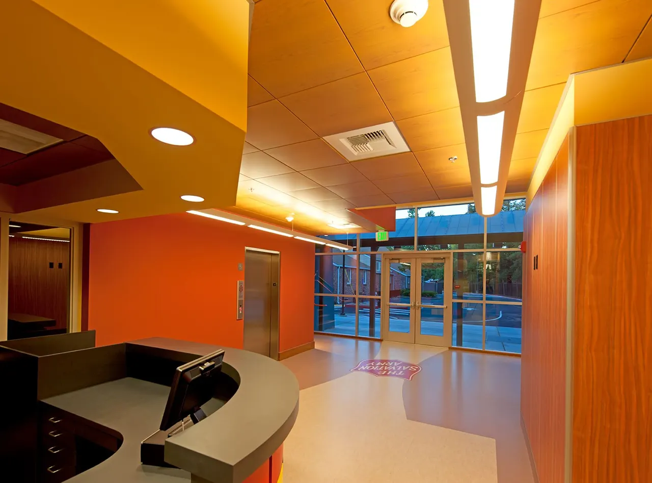 The Salvation Army,  Sacramento, CA. GRA Architects | photograph by Ed Asmus