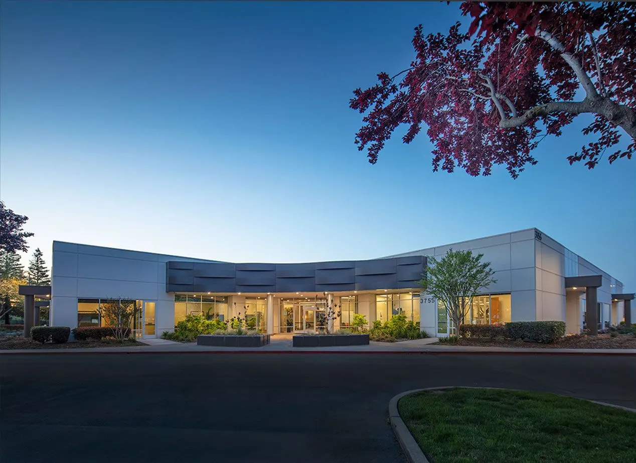 Farm Credit West, Rocklin, Ca. Borges Architectural Group | photograph by Ed Asmus