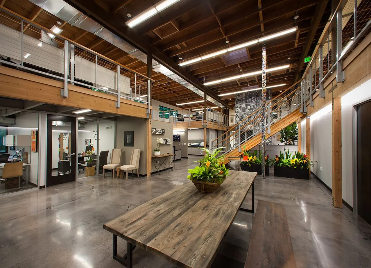 Corporate Interiors, Sacramento,, CA. GRA Architects | photograph by Ed Asmus