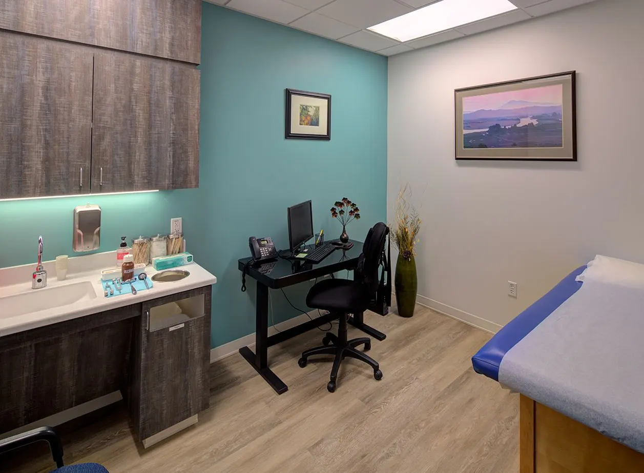 Neurology Clinic, Walnut Creek, CA | photograph by Ed Asmus