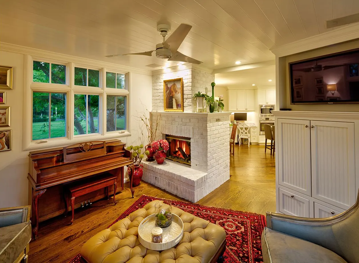 Private Residence,Sacramento, CA | photograph by Ed Asmus