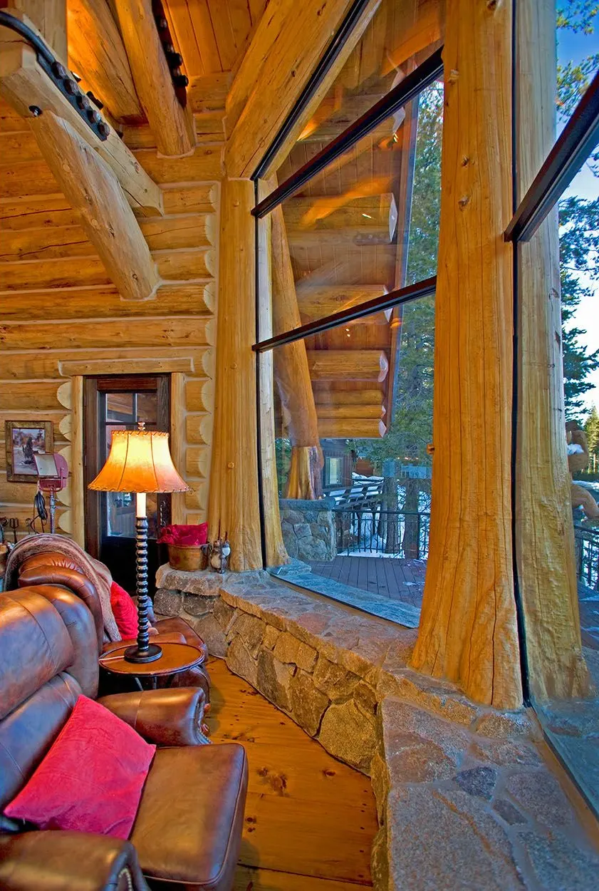 Private Residence , Lake Tahoe, CA. Sierra View Construction | photograph by Ed Asmus