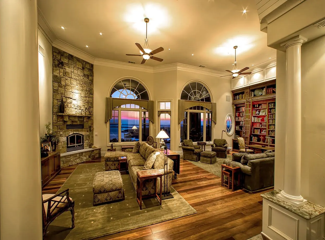Private Residence, El Dorado Hills, CA. Media Works | photograph by Ed Asmus