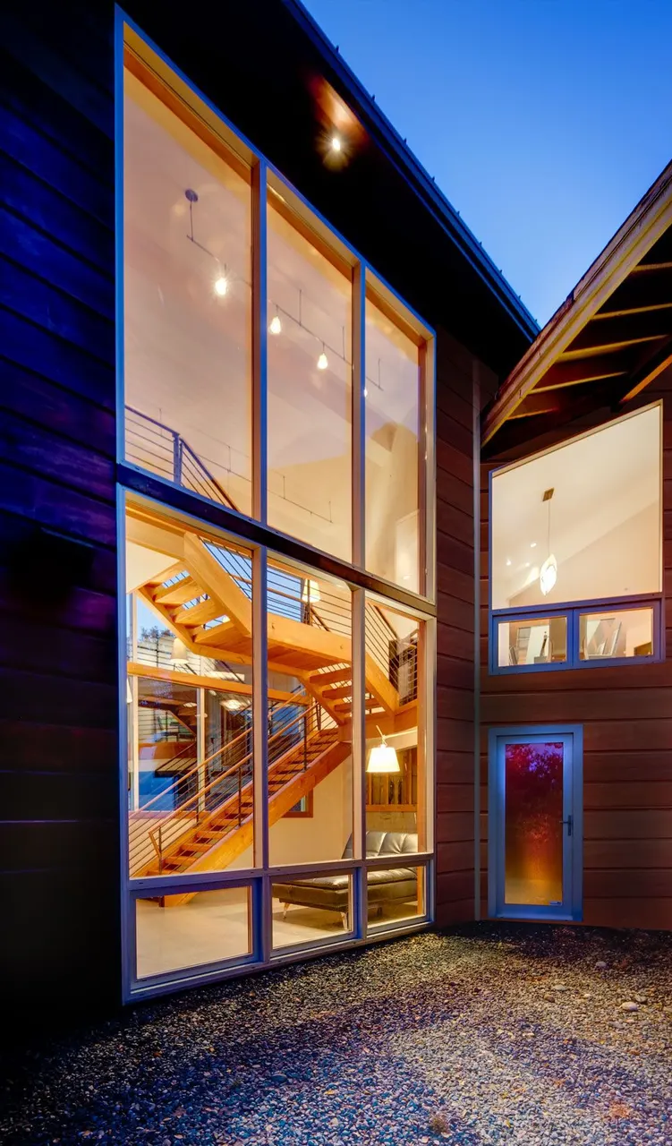 Private Residence, Fair Oaks, CA. Vogue Homes | photograph by Ed Asmus