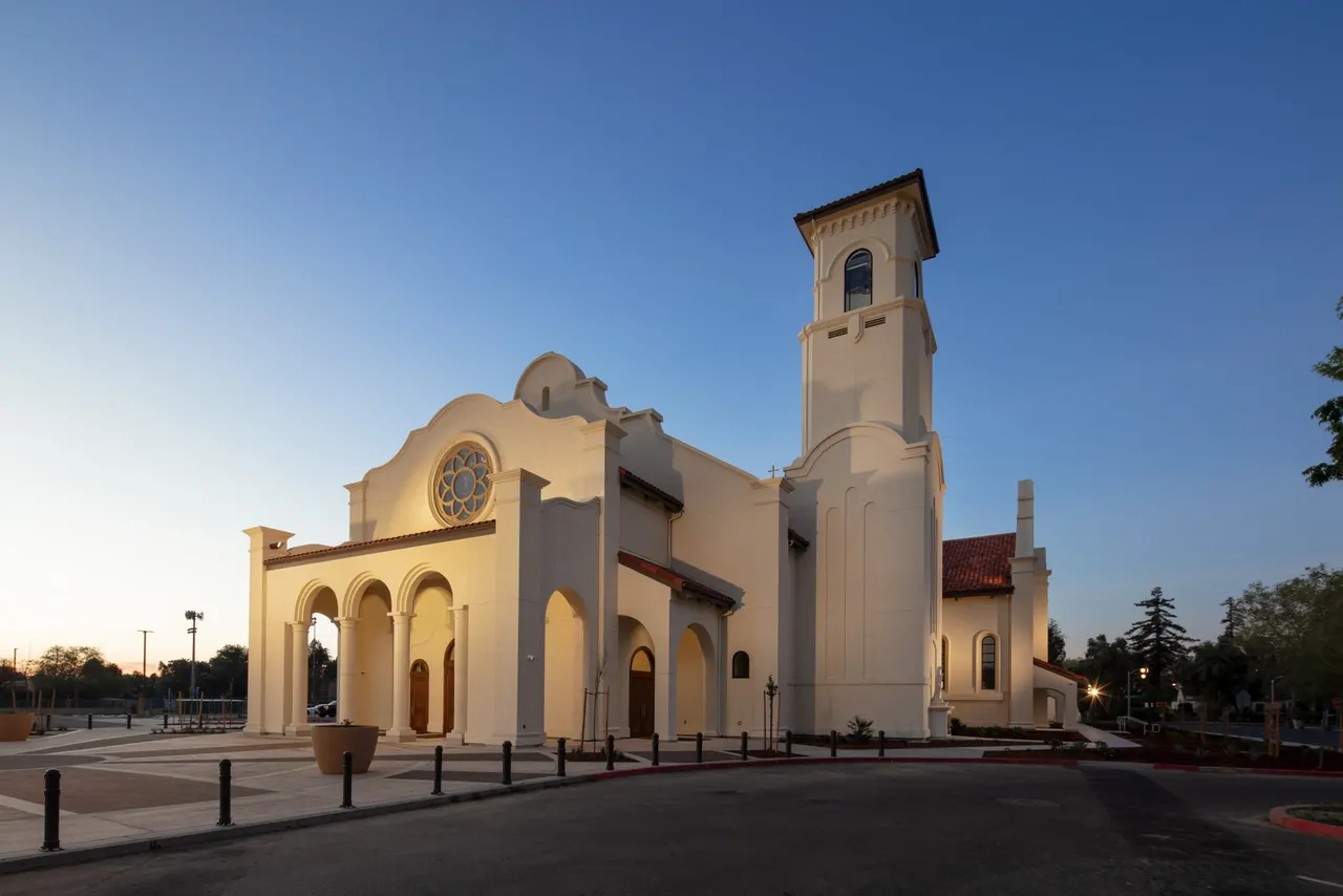 Holy Rosary Church, Woodland, CA | photograph by Ed Asmus
