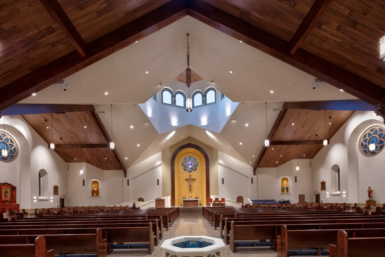 Holy Rosary Church, Woodland, CA | photograph by Ed Asmus