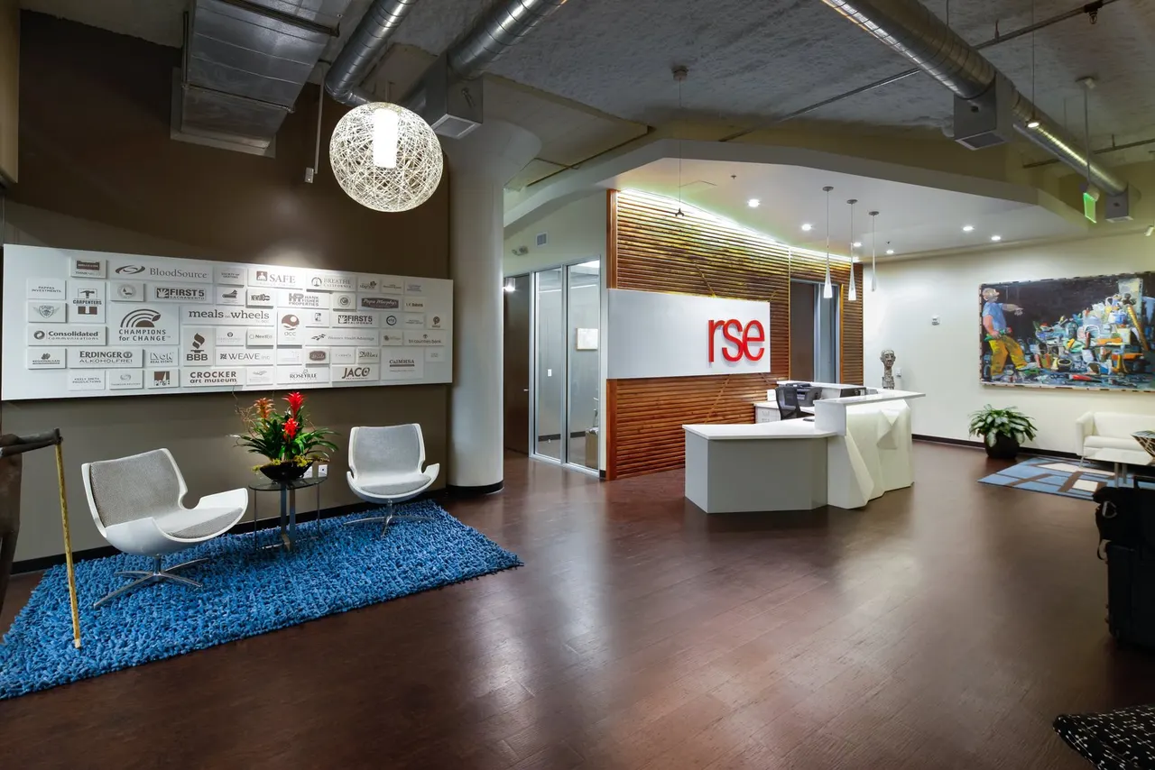 Runyon Saltzman Sacramento, CA. Borges Architectural Group | photograph by Ed Asmus