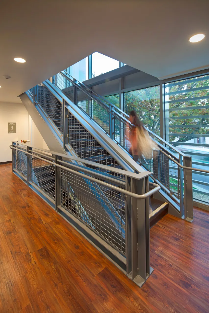 Sacramento State Riverview Residence Hall, Sacramento, CA | photograph by Ed Asmus