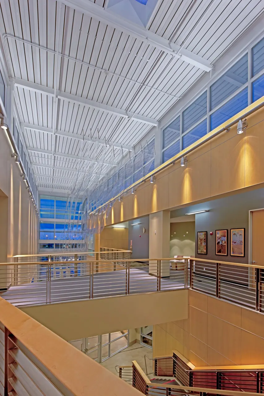 The Sacramento Sewer District Offices, Sacramento, CA. Williams + Paddon Architects, AIA Award Winner | photograph by Ed Asmus