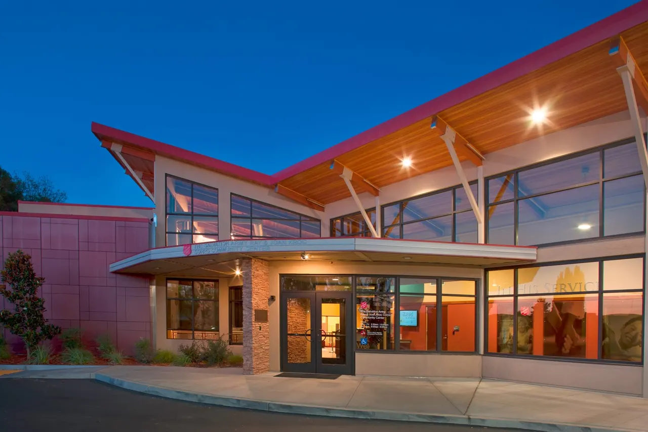 The Salvation Army, Fairfield & Sacramento, CA | photograph by Ed Asmus