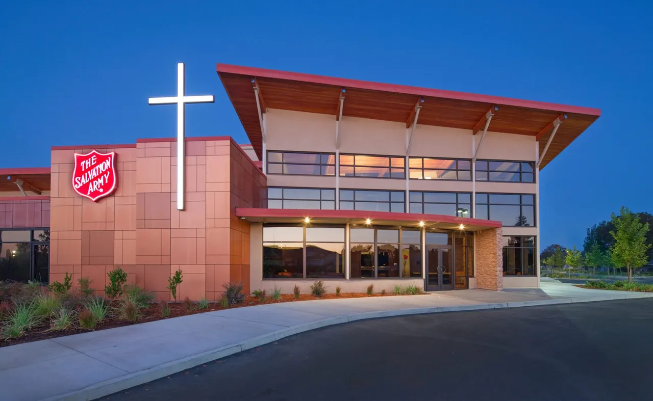 The Salvation Army,  Fairfield, CA. GRA Architects | photograph by Ed Asmus