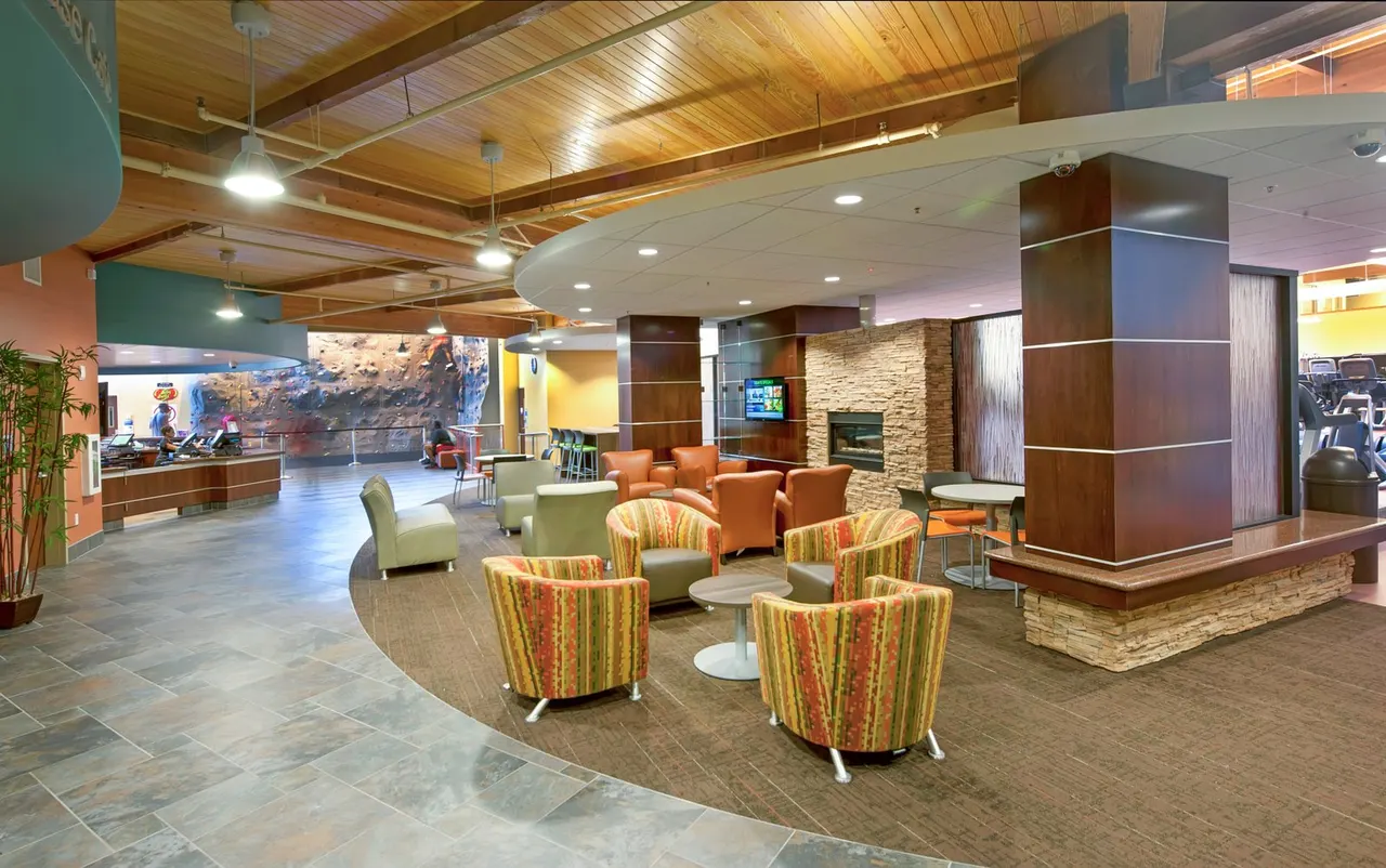 The Salvation Army, Fairfield & Sacramento, CA | photograph by Ed Asmus