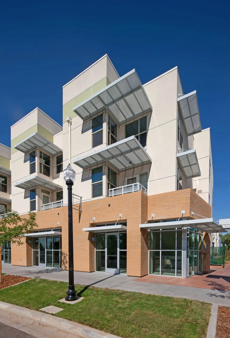 The Arbors, Sacramento, CA | photograph by Ed Asmus
