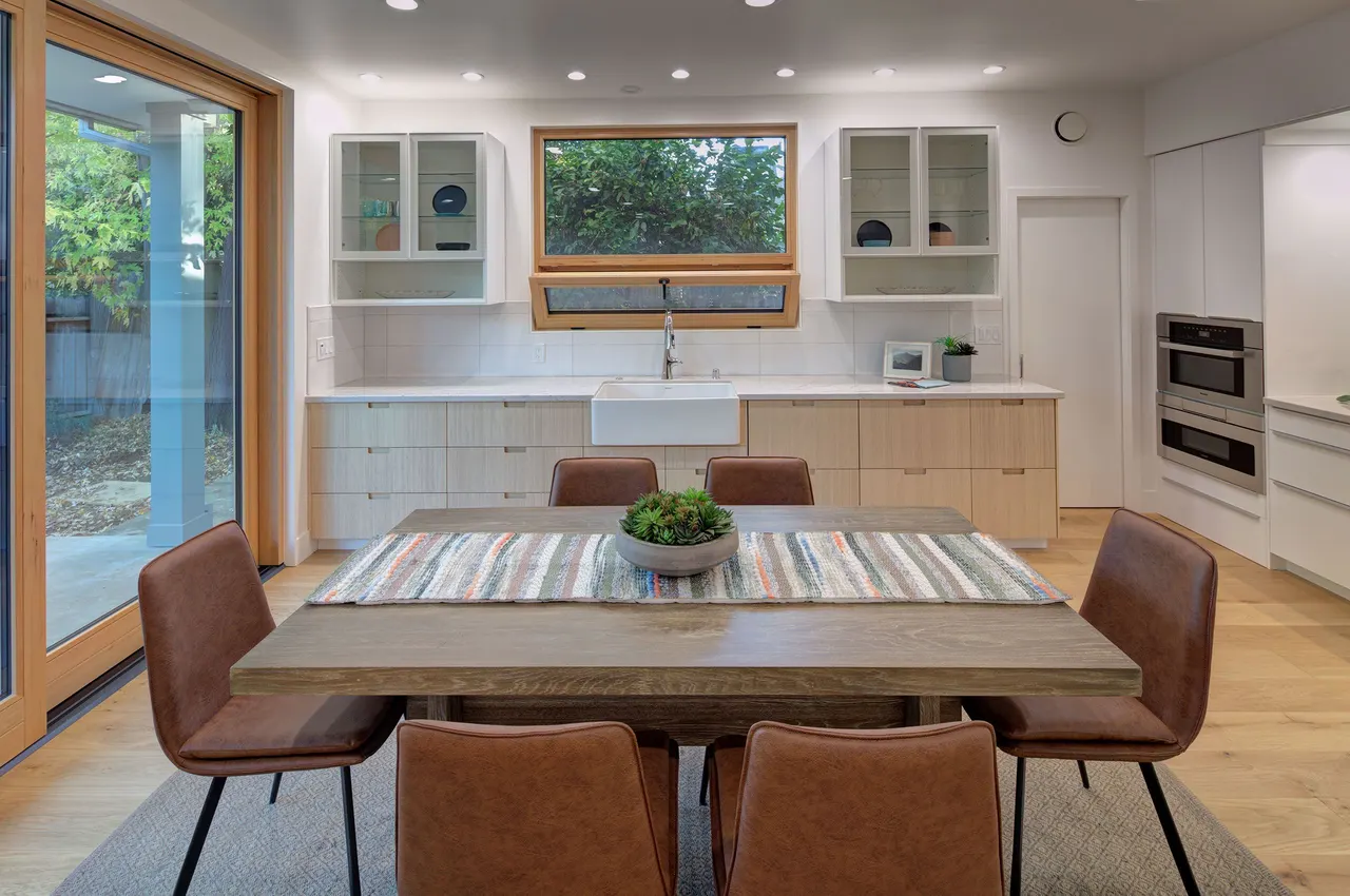 Private Residence, Sacramento, CA. Goodspace Builders | photograph by Ed Asmus