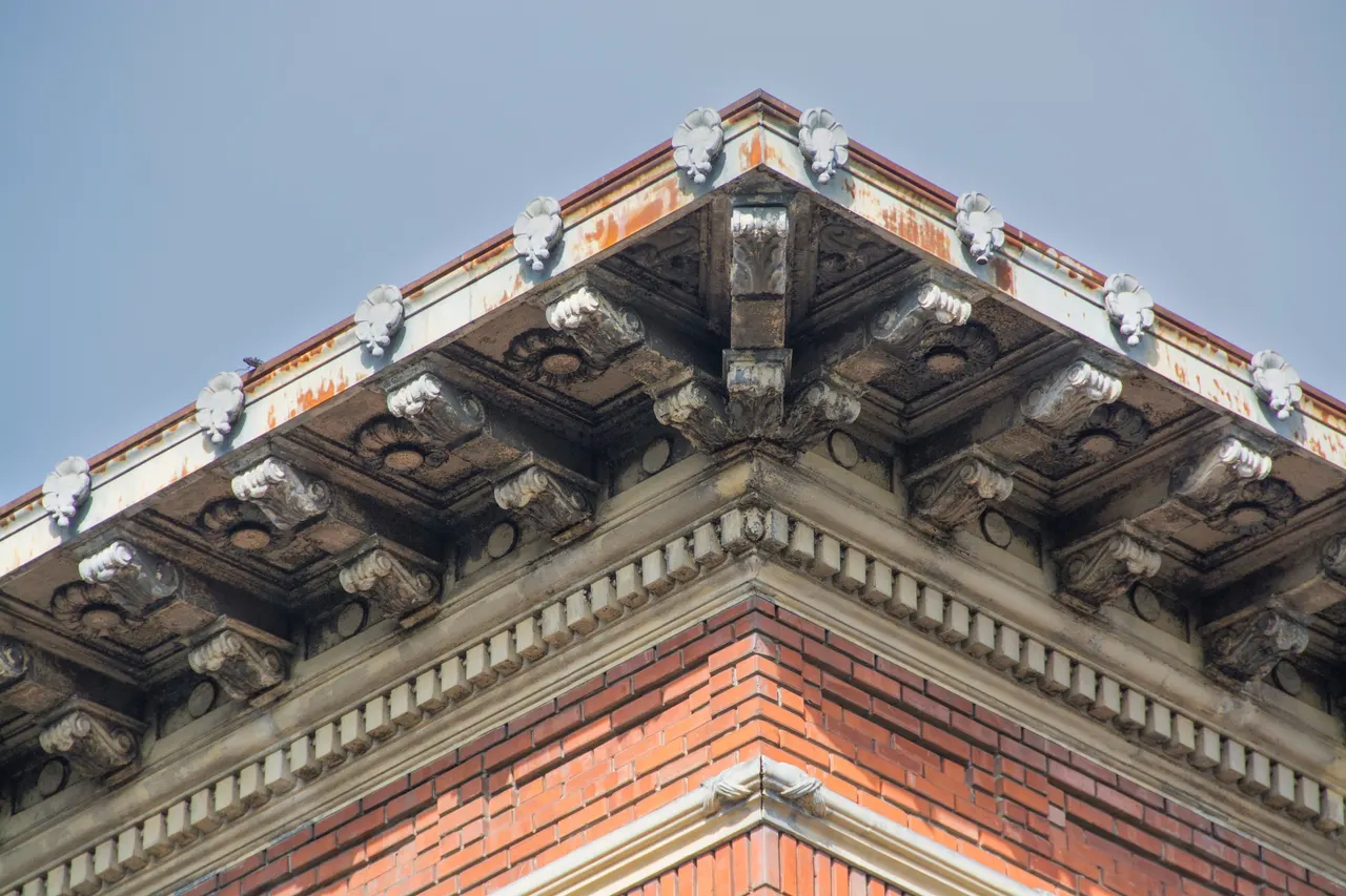 The Marshall Hotel, Sacramento, CA | photograph by Ed Asmus