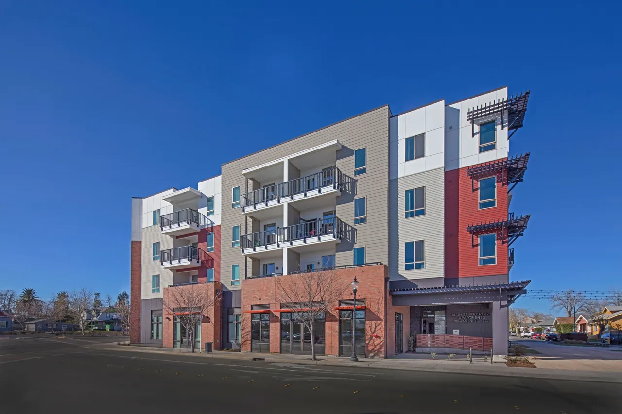 140 Main Street | photograph by Ed Asmus