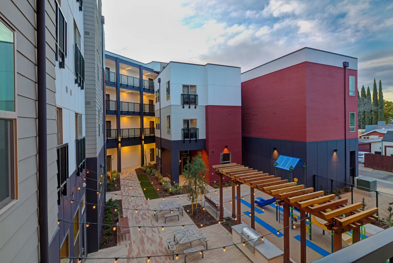 140 Main Street | photograph by Ed Asmus