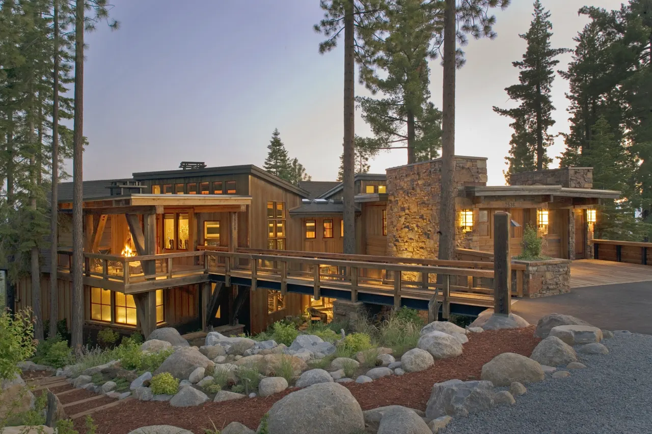 Private Residence, Northstar, Northstar, CA | photograph by Ed Asmus