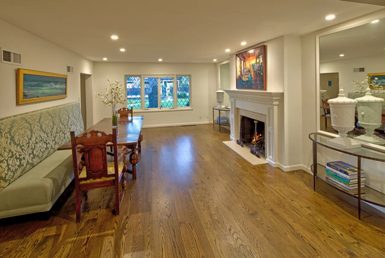 Private Residence, Sacramento, CA | photograph by Ed Asmus
